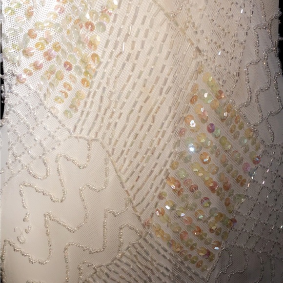 Beautiful beaded & sequin Low V cut white dress - Picture 3 of 4